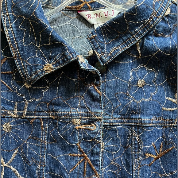 Jackets & Blazers - Embroidered Floral Denim Jacket Boho
Artisan Jean Jacket Blue Denim M